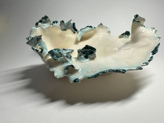 Delicate Ceramic Decorative Dish (large)